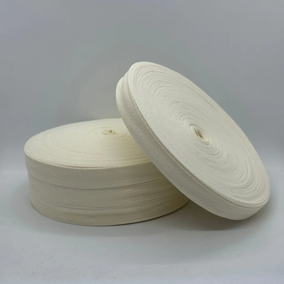 Кіперна стрічка 2 см (40м.), 2005 темно молочний