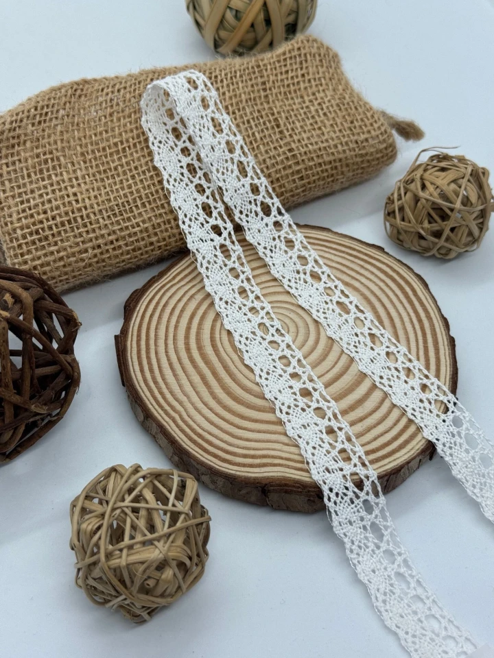 Мереживо макраме "Молочний вітер" 2 см.(1 м.), білий
