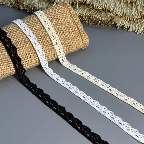 Мереживо макраме "Срібне мерехтіння" 1 см.(1 м.), білий