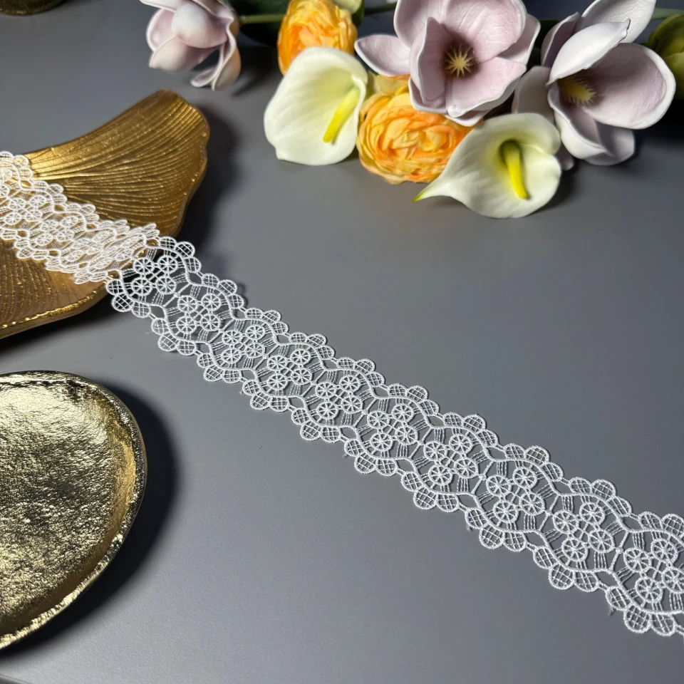 Мереживо поліестер ВВ"Біле мерехтіння" 5 см.(1 м.), теплий білий