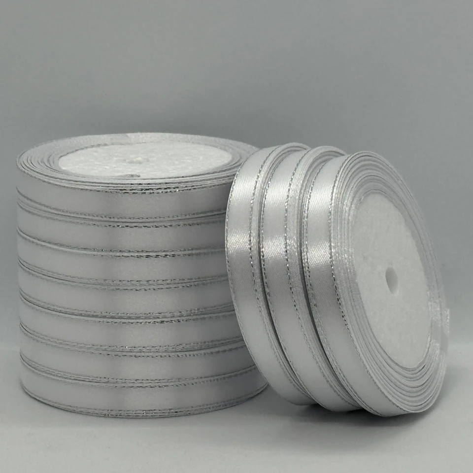 Атласна стрічка з люрекс 1 см+срібло (22.75 м), 01 білий