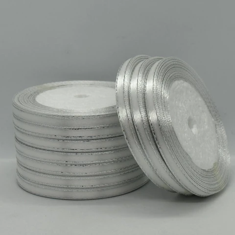 Атласна стрічка з люрекс 0,6 см+срібло (22.75 м.), айворі (білий)