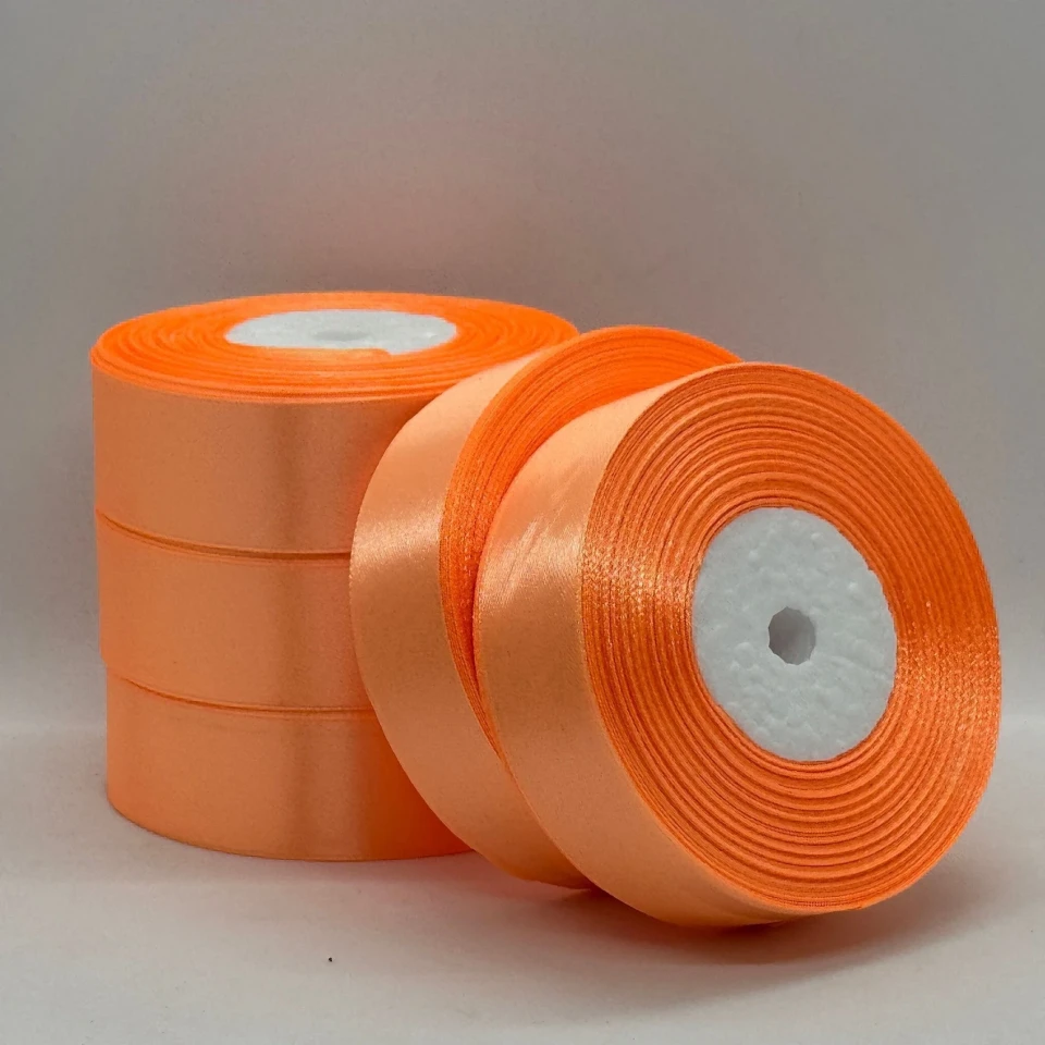 Атласна стрічка 2.5 см (33 м.), 88 персиковий