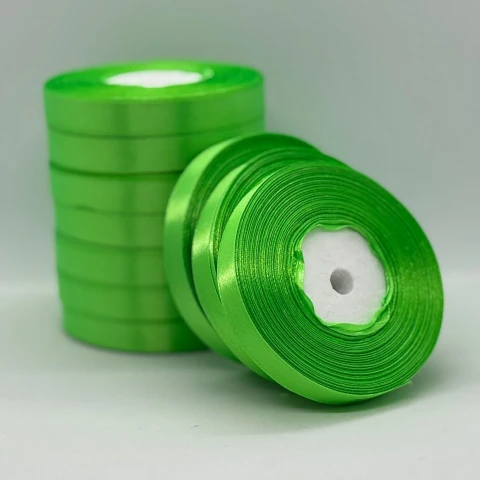 Атласна стрічка 1.2 см (33 м.), 52 яскраво зелений