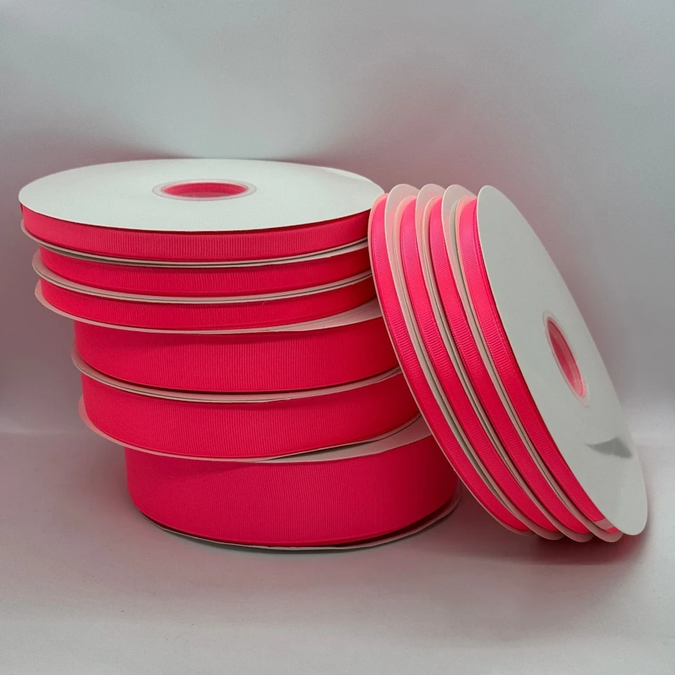 Стрічка репс 2,5 см (100 ярдів/91 м.), 1014 неон рожевий