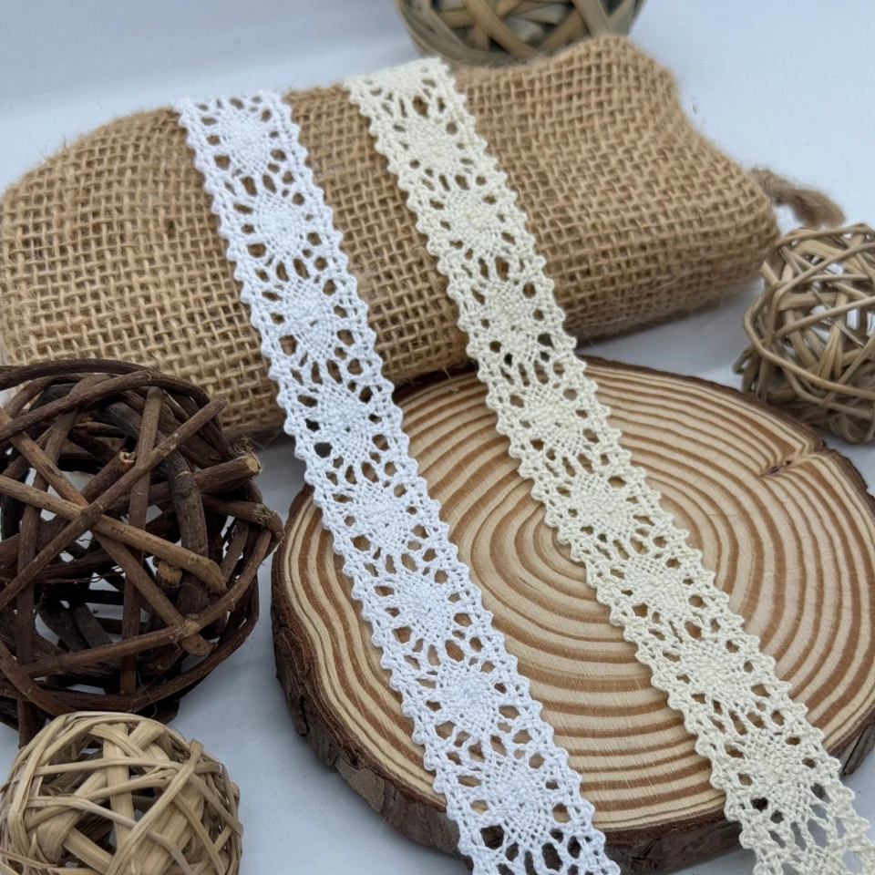 Мереживо макраме "Теплий шовк"  2 см.(1 м.), білий