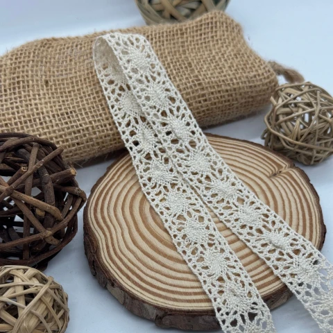 Мереживо макраме "Тиха гармонія" рівний край 2 см.(1 м.), бежевий