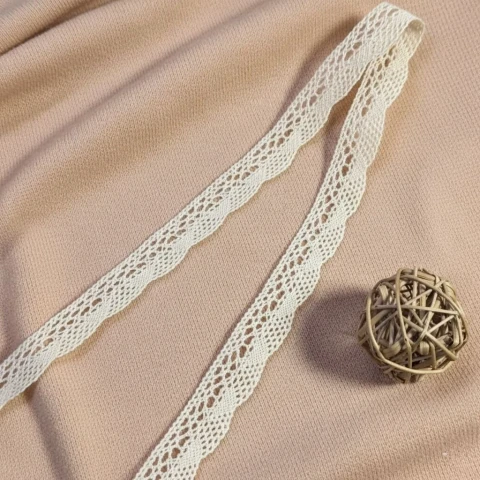 Мереживо макраме "Сонячна вуаль" 2 см.(1 м.), бежевий