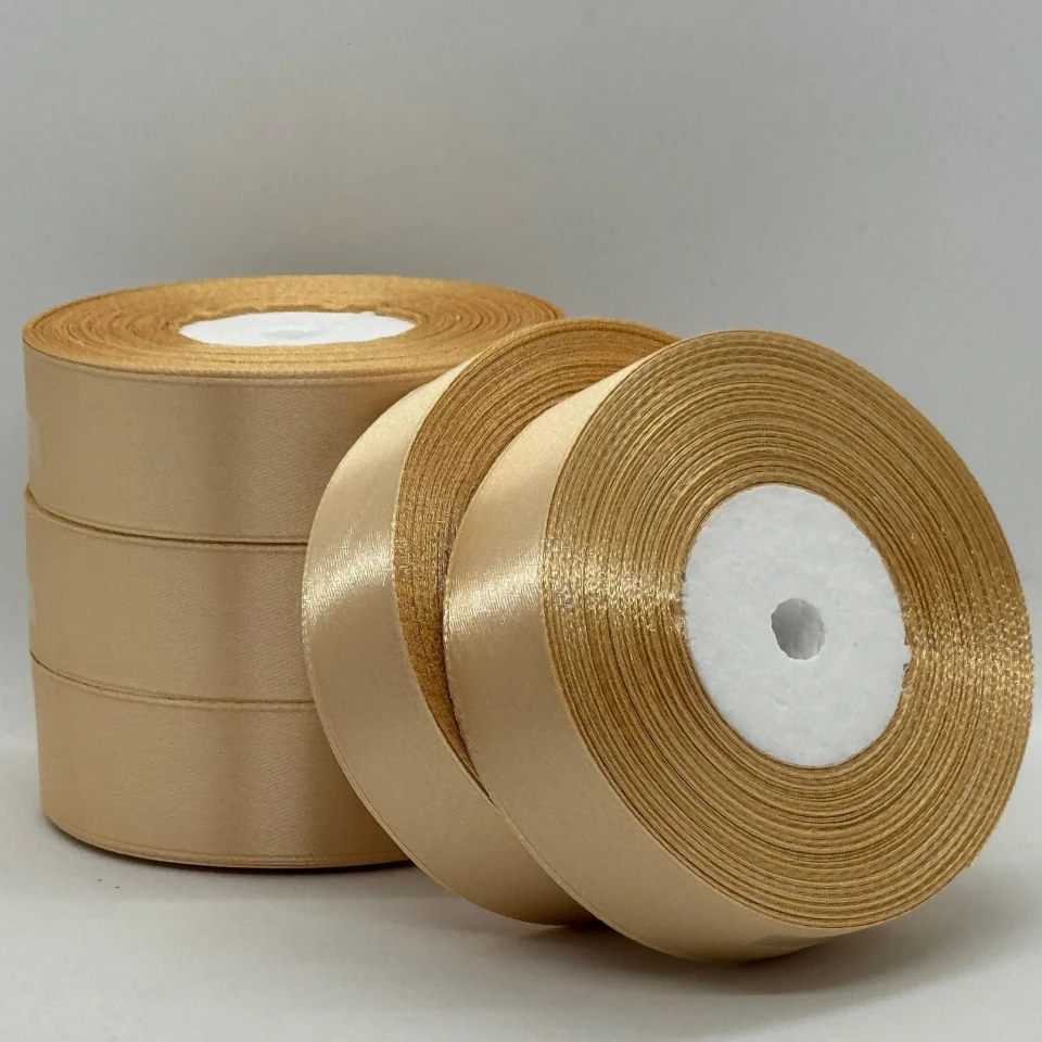 Атласна стрічка 2.5 см (33 м.), 155 бежевий