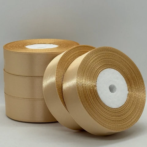 Атласна стрічка 2.5 см (33 м.), 155 бежевий