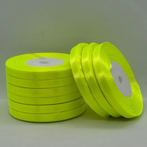 Атласна стрічка 0.6 см (33 м.), 58 неон жовтий