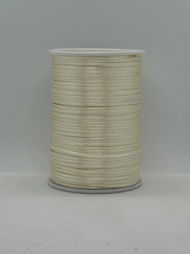 Шнур атласний корсетний 2.3 мм (100 ярдів/91,44 м.), 14 світлий молочний