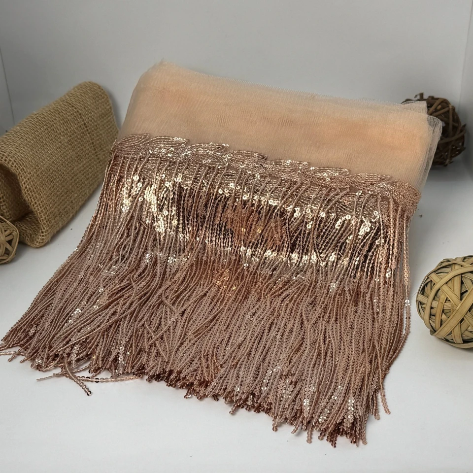 Бахрома танцювальна з паєткою на сітці «Іскри пристрасті» 20 см (9.1 метр), 4 світлий бежевий