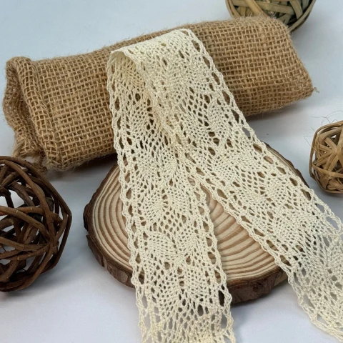 Мереживо макраме "Легкість дня" 4.5 см (1 м), молочний