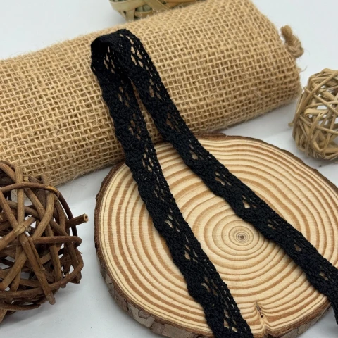 Мереживо макраме "Танець світла" 1,5 см.(1 м.), чорний